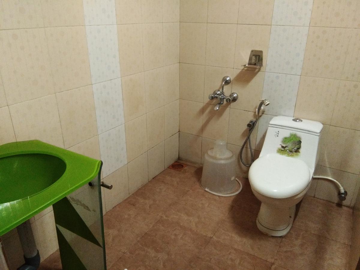 A.R.Residency Hotel Kunnamangalam Kültér fotó